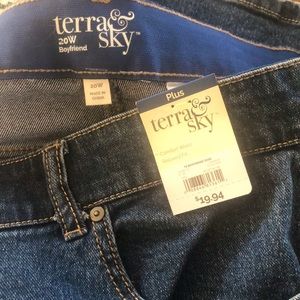 Terra&Sky, relaxed fit, boyfriend jeans. Size 20W.